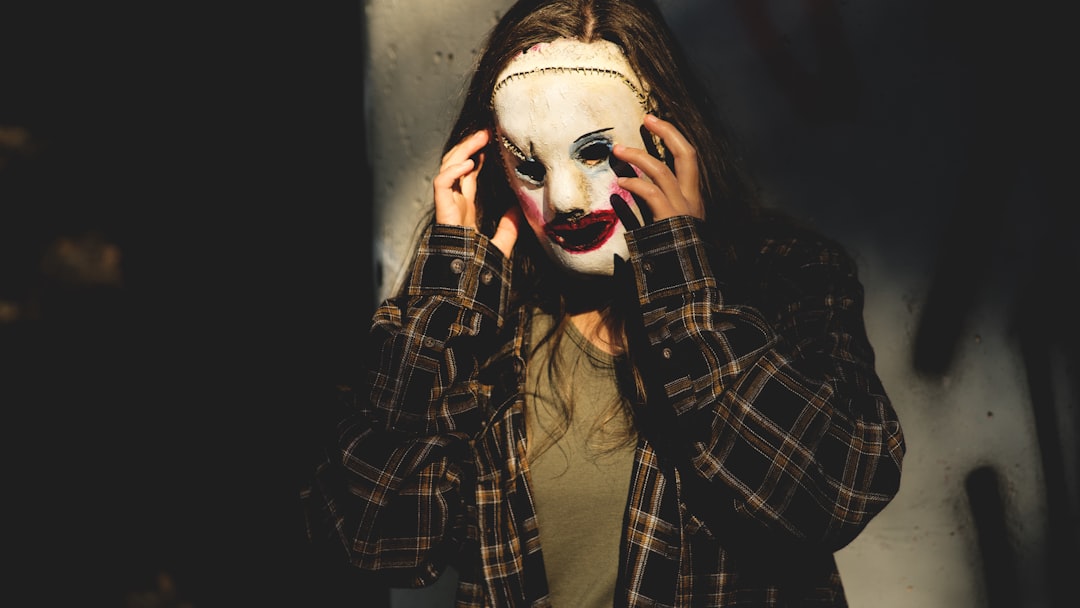 mặt nạ nửa mặt